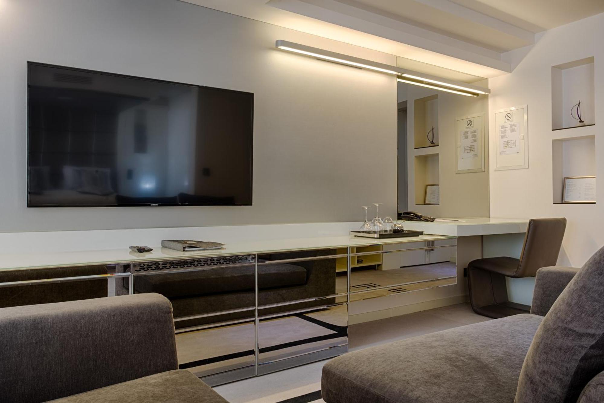 Damianii Luxury Boutique Hotel & Spa Omis Bagian luar foto